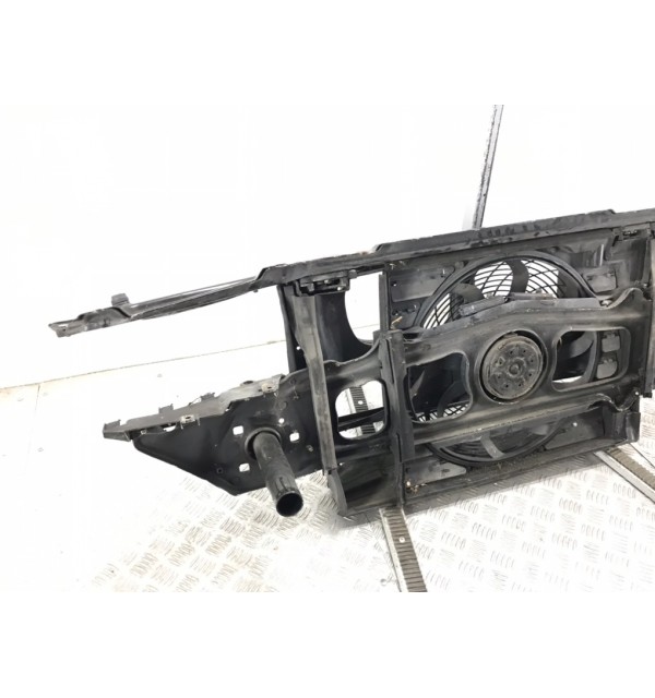 Панель передняя (телевизор) бу для BMW 5 E39 2.5 i,  1998 г.