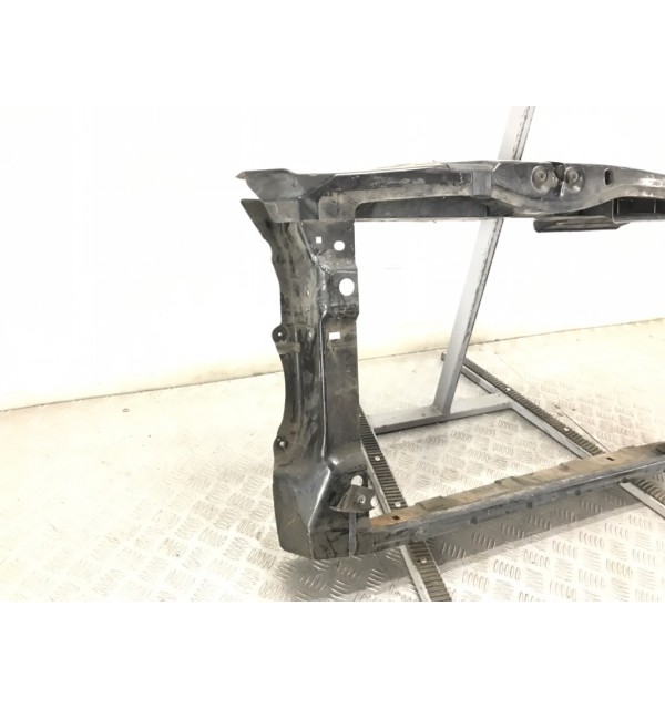 Панель передняя (телевизор) бу для Skoda Octavia A5 1.4 TSI,  2009 г.