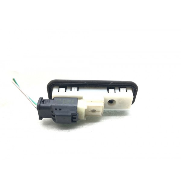 Кнопка открытия багажника бу для Peugeot 3008 1 1.6 HDi,  2012 г.