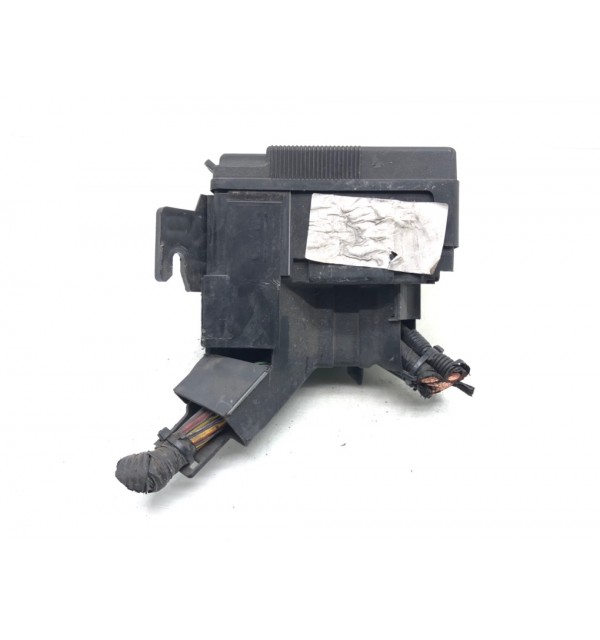 Блок предохранителей бу для Ford Fiesta 6 1.6 TDCI,  2009 г.