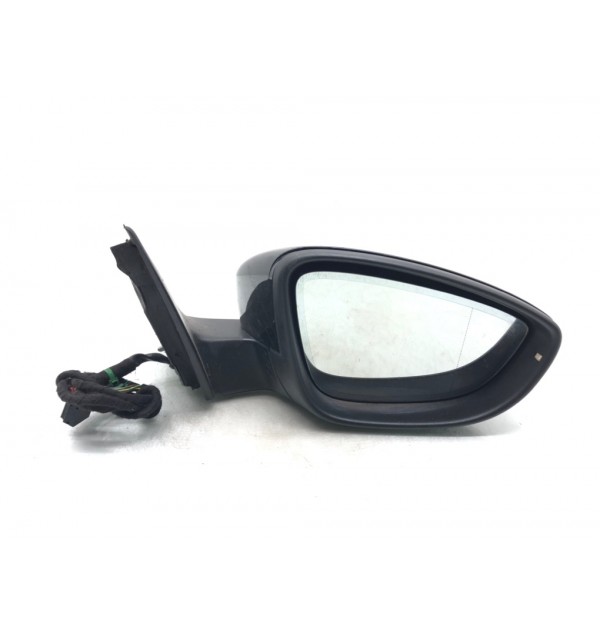 Зеркало наружное правое бу для Volkswagen Passat B7 1.6 TDi,  2013 г.