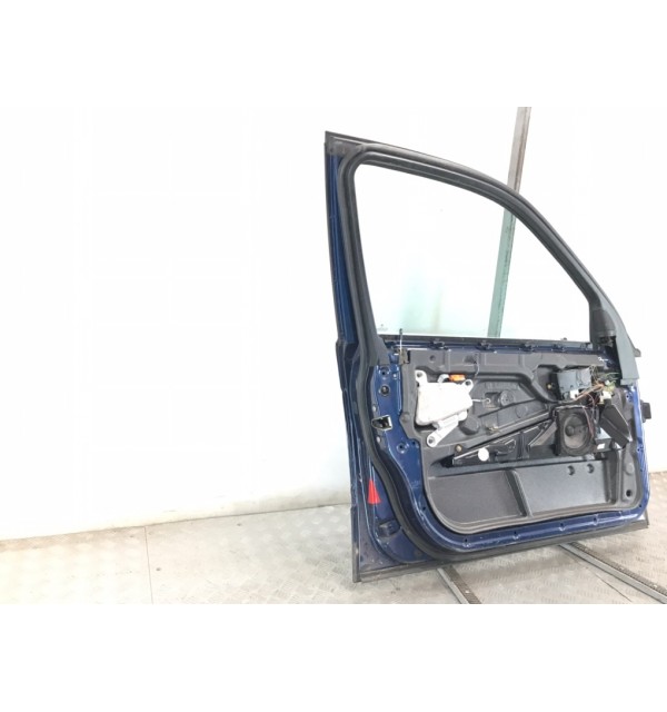 Дверь передняя левая бу для BMW 5 E39 2.5 i,  1998 г.