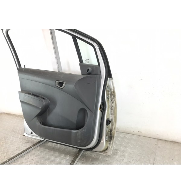 Дверь передняя левая бу для Chevrolet Spark 3 1.0 i,  2010 г.