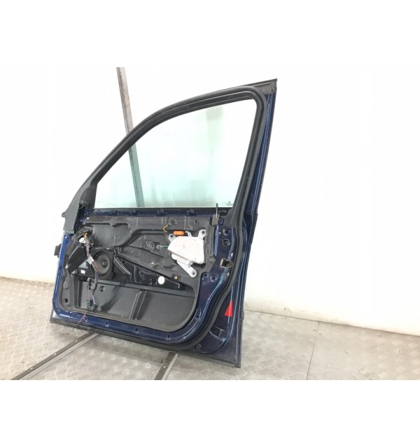 Дверь передняя правая бу для BMW 5 E39 2.5 i,  1998 г.