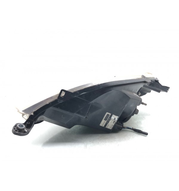 Фара правая бу для Peugeot Bipper 1 1.4 HDi,  2010 г.