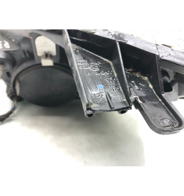 Фара правая бу для Peugeot Bipper 1 1.4 HDi,  2010 г.