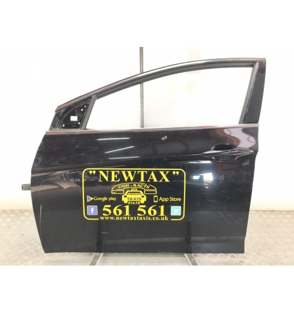 Дверь передняя левая бу для Hyundai i40  1.7 CRDi,  2016 г.