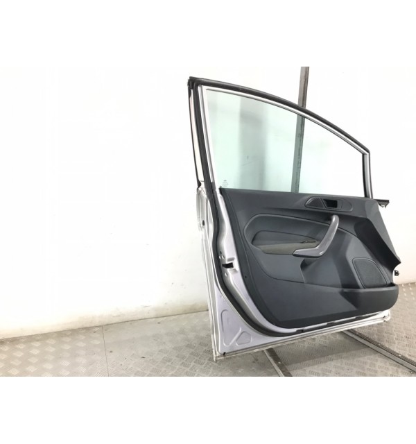 Дверь передняя левая бу для Ford Fiesta 6 1.4 TDCi,  2010 г.