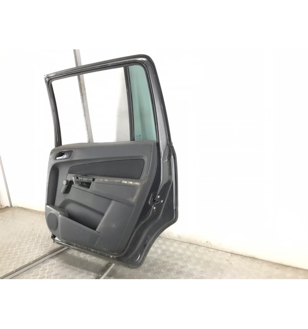 Дверь задняя правая бу для Opel Zafira B 1.7 CDTi,  2012 г.