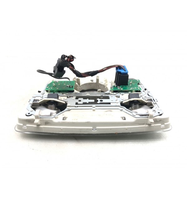 Фонарь салона (плафон) бу для Volkswagen Passat B7 1.6 TDi,  2013 г.