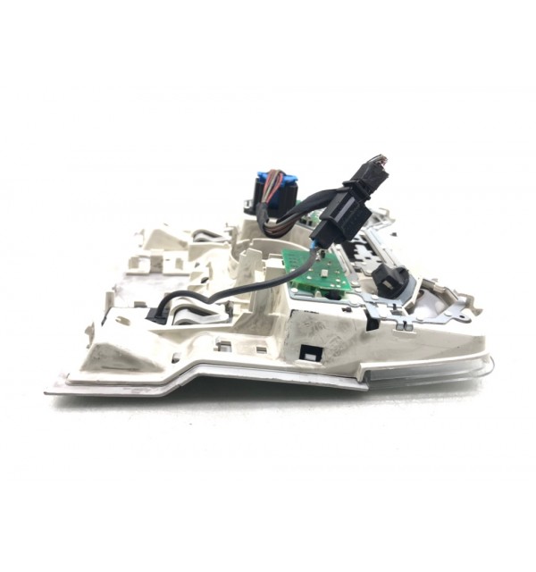 Фонарь салона (плафон) бу для Volkswagen Passat B7 1.6 TDi,  2013 г.