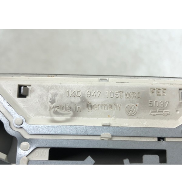 Фонарь салона (плафон) бу для Volkswagen Passat B7 1.6 TDi,  2013 г.