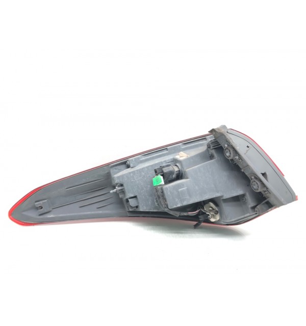 Фонарь задний правый бу для Hyundai i40  1.7 CRDi,  2016 г.