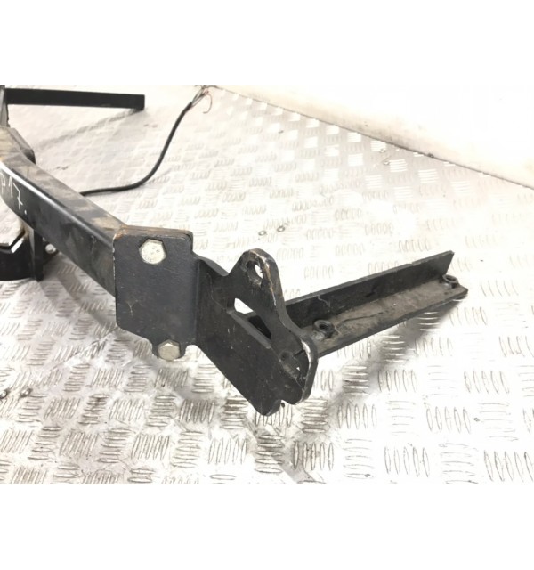 Прицепное устройство (фаркоп) бу для Honda Civic 8 2.2 CTDi,  2007 г.