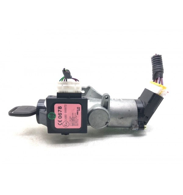 Замок зажигания бу для Chevrolet Spark 3 1.0 i,  2010 г.