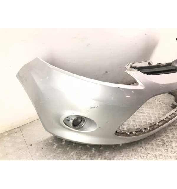 Бампер передний бу для Ford Fiesta 6 1.4 TDCi,  2010 г.