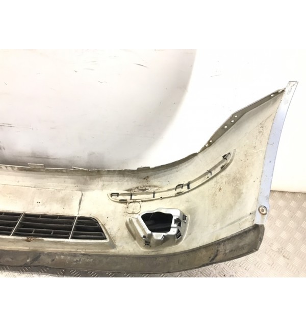 Бампер передний бу для Ford Focus 1 1.6 i,  2005 г.