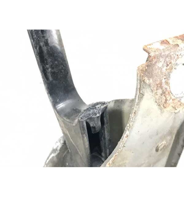 Панель передняя (телевизор) бу для Opel Astra H 1.7 CDTi,  2004 г.