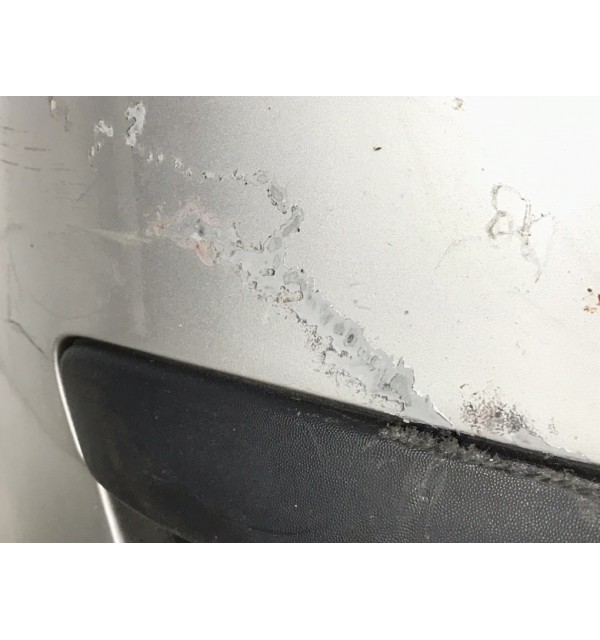 Бампер передний бу для Opel Astra H 1.4 i,  2005 г.