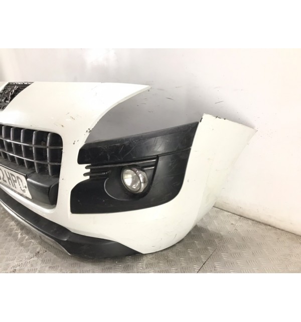 Бампер передний бу для Peugeot 3008 1 1.6 HDi,  2012 г.