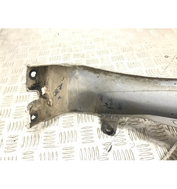 Крыло переднее правое бу для Renault Megane 2 1.5 DCi,  2006 г.