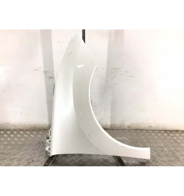 Крыло переднее правое бу для Peugeot 3008 1 1.6 HDi,  2012 г.