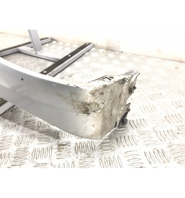 Крыло переднее правое бу для Renault Megane 2 1.6 i,  2006 г.