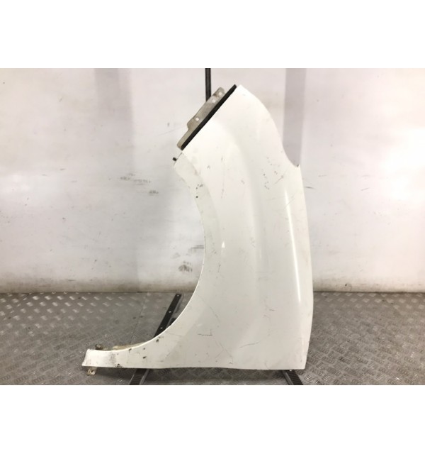 Крыло переднее левое бу для Opel Combo D 1.3 CDTI,  2013 г.