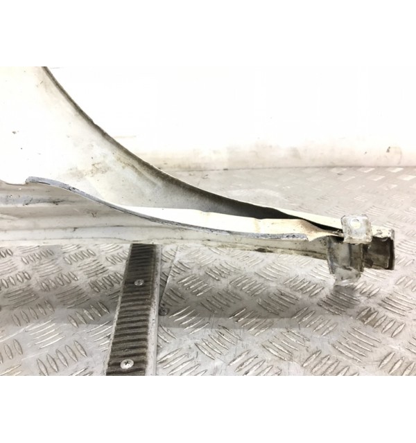 Крыло переднее левое бу для Opel Combo D 1.3 CDTI,  2013 г.