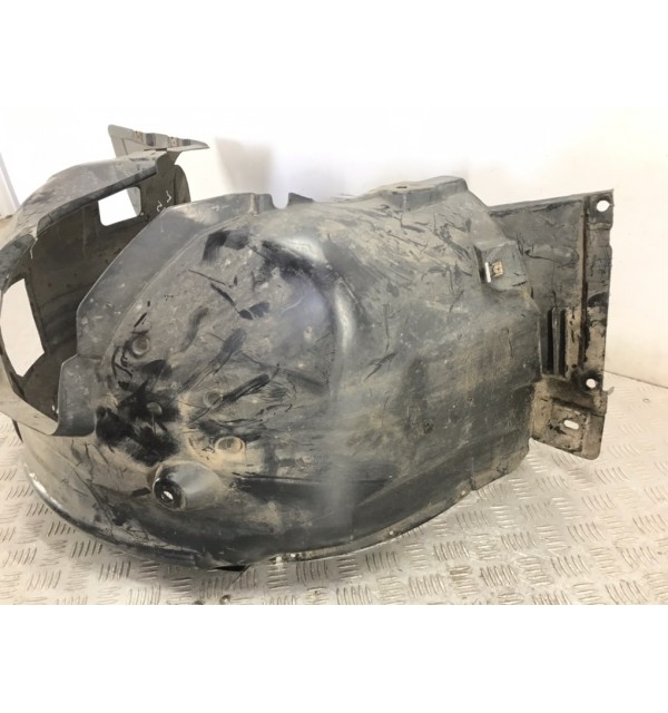 Защита арок передняя левая (подкрылок) бу для BMW 3 E90/E91/E92/E93 2.0 TD,  2010 г.