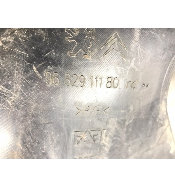 Защита арок передняя левая (подкрылок) бу для Peugeot 3008 1 1.6 HDi,  2012 г.