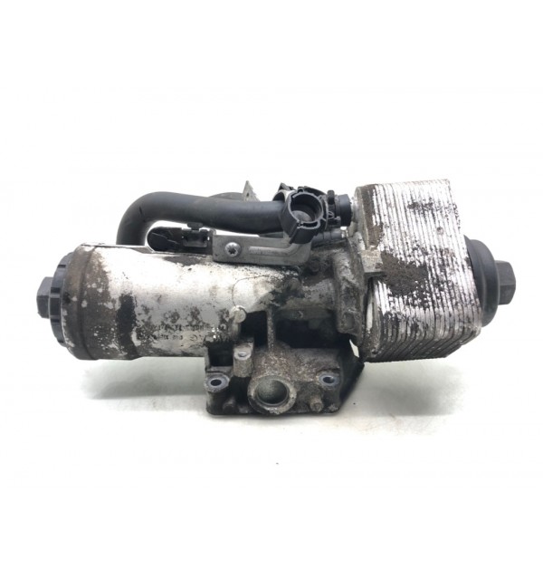 Корпус масляного фильтра бу для Volkswagen Passat B6 2.0 TDi,  2007 г.