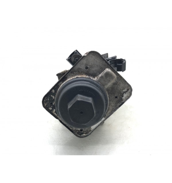 Корпус масляного фильтра бу для Volkswagen Passat B6 2.0 TDi,  2007 г.