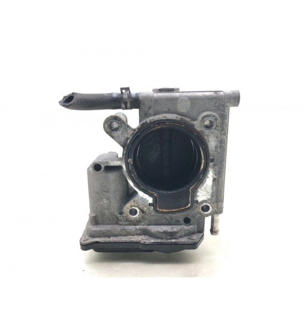 Заслонка дроссельная бу для Mazda 5  2 2.0 i,  2008 г.