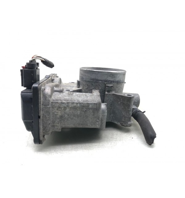 Заслонка дроссельная бу для Mazda 5  2 2.0 i,  2008 г.