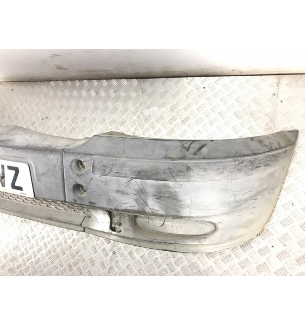 Бампер передний бу для Ford Transit  2.4 TDCi,  2002 г.