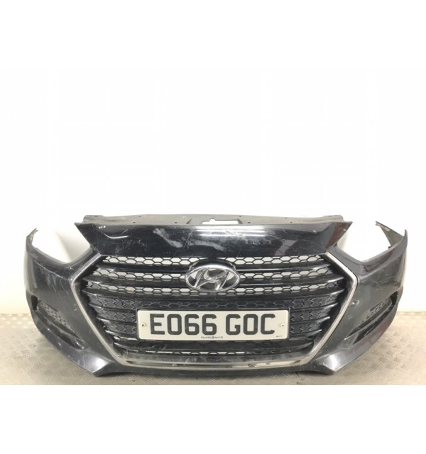 Бампер передний бу для Hyundai i40  1.7 CRDi,  2016 г.