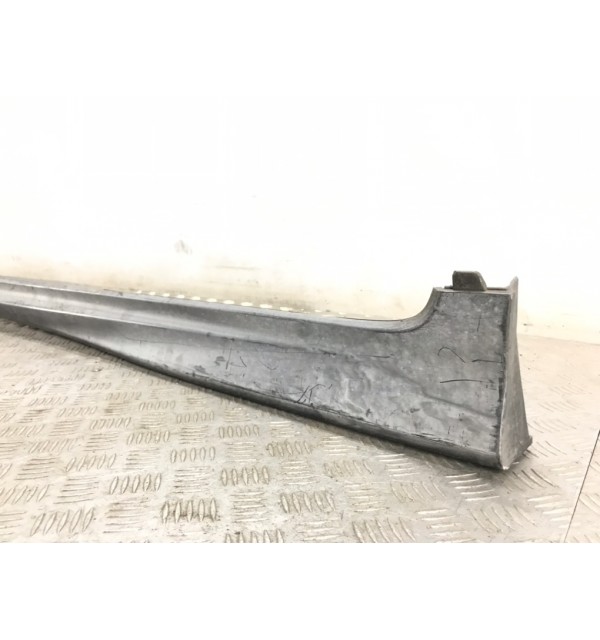 Накладка на порог бу для Honda Civic 8 2.2 CTDi,  2007 г.