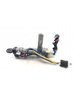 Замок зажигания бу для Hyundai Coupe 2 2.7 i,  2007 г.