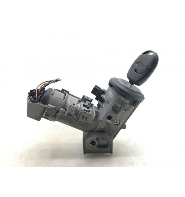 Замок зажигания бу для Ford Fiesta 6 1.4 TDCi,  2009 г.