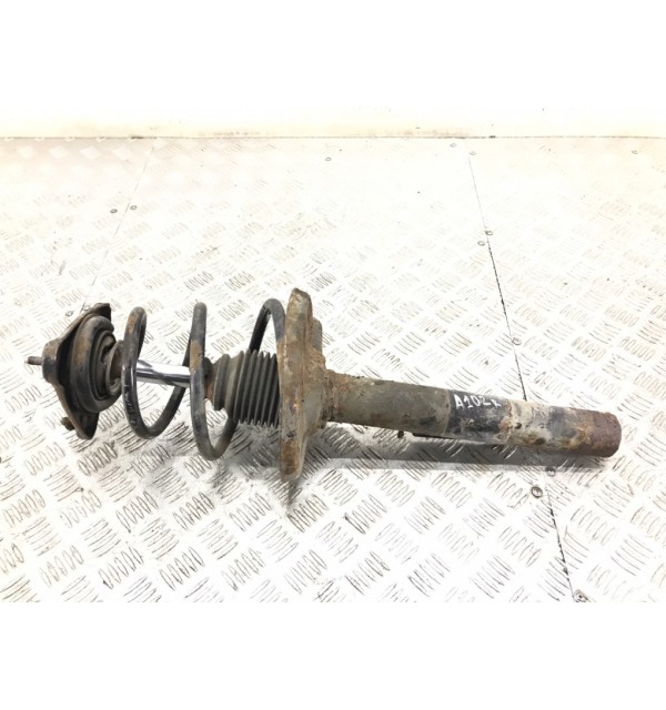 Стойка передняя правая бу для Porsche Boxster  2.7 i,  2002 г.