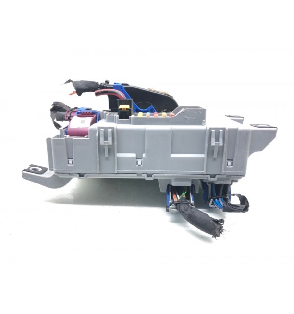 Блок предохранителей бу для Opel Combo D 1.3 CDTI,  2014 г.