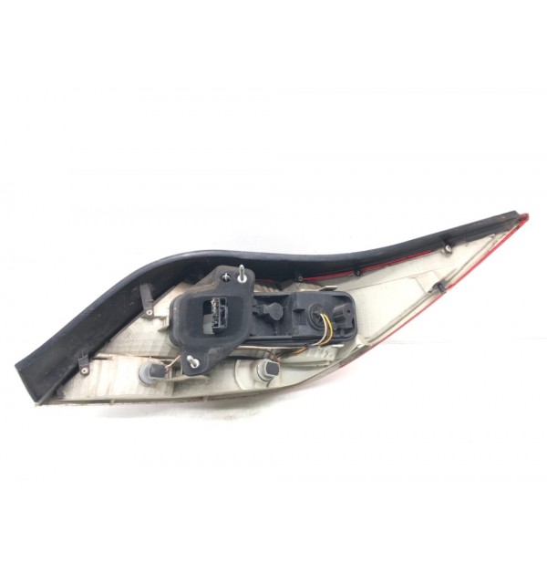 Фонарь задний левый бу для Opel Astra H 1.6 i,  2007 г.