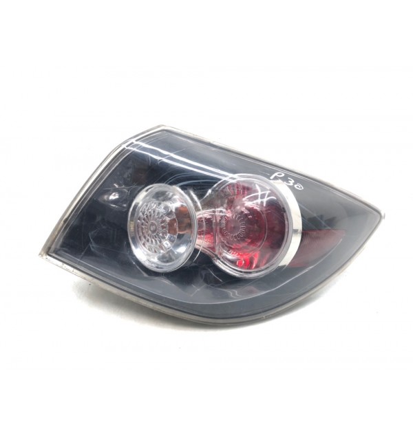 Фонарь задний правый бу для Mazda 3  BK 1.6 i,  2009 г.