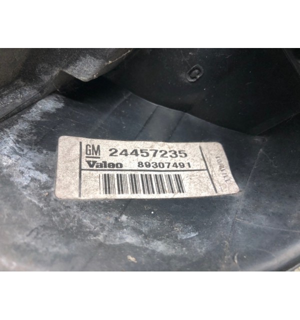 Фонарь задний левый бу для Opel Corsa C 1.2 i,  2002 г.