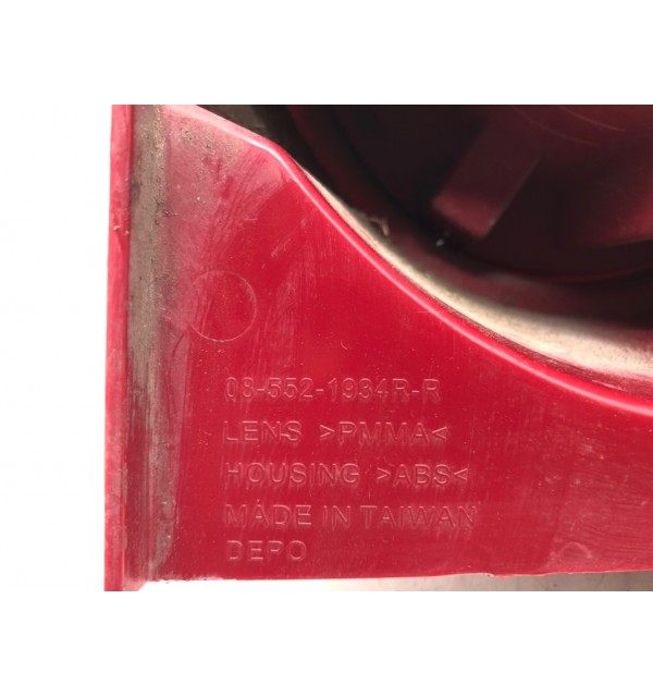 Фонарь задний правый бу для Citroen Berlingo 2 1.6 HDi,  2012 г.