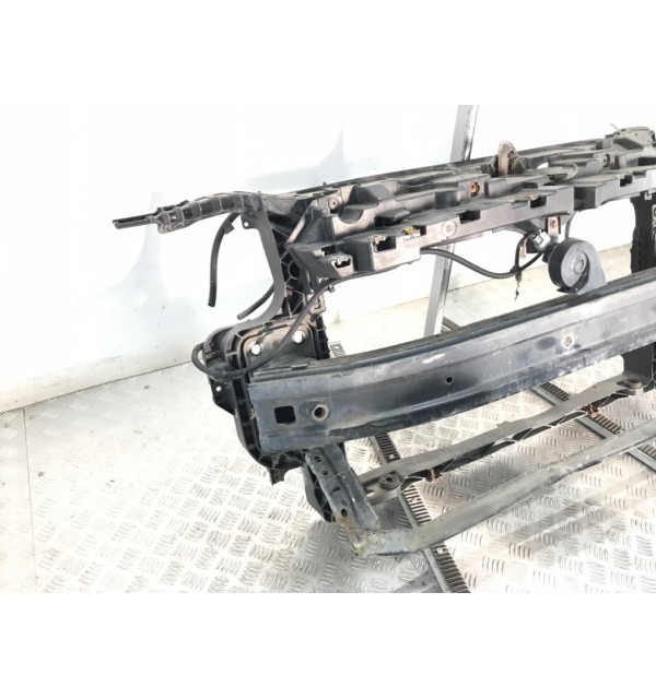 Панель передняя (телевизор) бу для Fiat Punto  1.2 i,  2008 г.