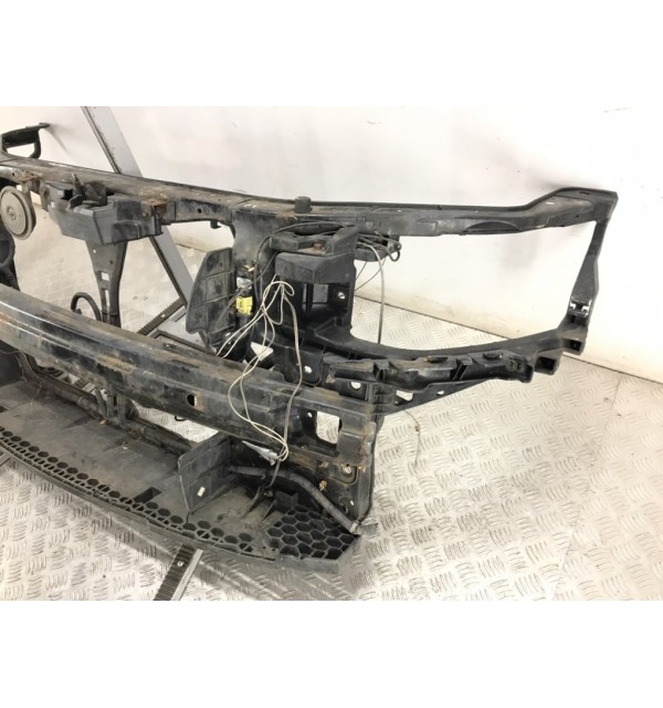 Панель передняя (телевизор) бу для Kia Ceed 1 1.6 CRDi,  2010 г.