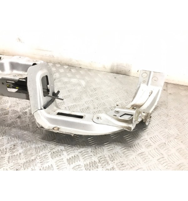 Панель передняя (телевизор) бу для Opel Combo D 1.3 CDTI,  2014 г.