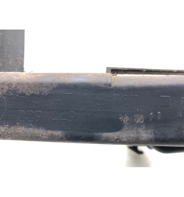 Крепление фары левой бу для BMW 3 E90/E91/E92/E93 2.5 i,  2005 г.